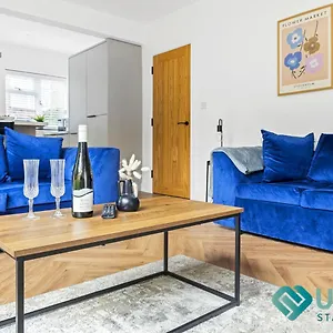Spacious House - Near Hospital, Sherwood, Clinton Street Market, Qmc & Centre Nottingham
